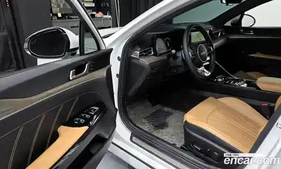 Kia K5 2023 2.0 Автомат в Москве № 418317, миниатюра 10