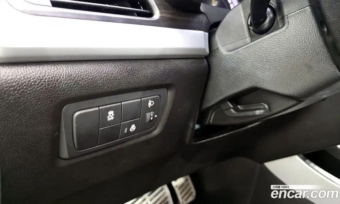 SsangYong Korando 2016 2.2 Автомат в Москве № 421409, фото 16