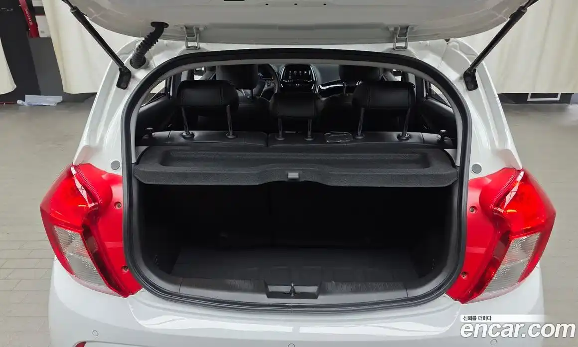 Chevrolet Spark 2019 1.0 Автомат в Москве № 422007, фото 20