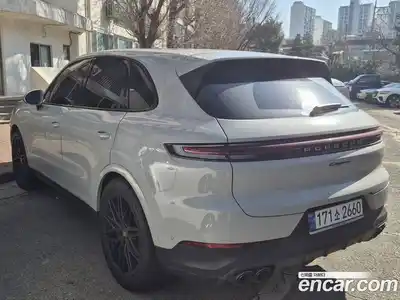 Porsche Cayenne 2025 3.0 Автомат в Москве № 430993, миниатюра 2
