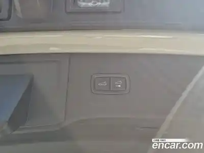 Porsche Cayenne 2025 3.0 Автомат в Москве № 430993, миниатюра 6