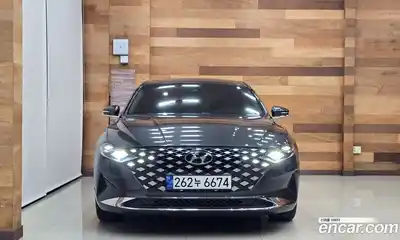 Hyundai Grandeur 2020 2.4 Автомат в Москве № 43140, миниатюра 3