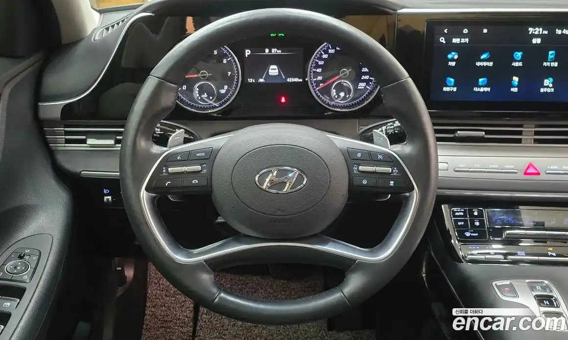 Hyundai Grandeur 2020 2.4 Автомат в Москве № 43140, фото 10