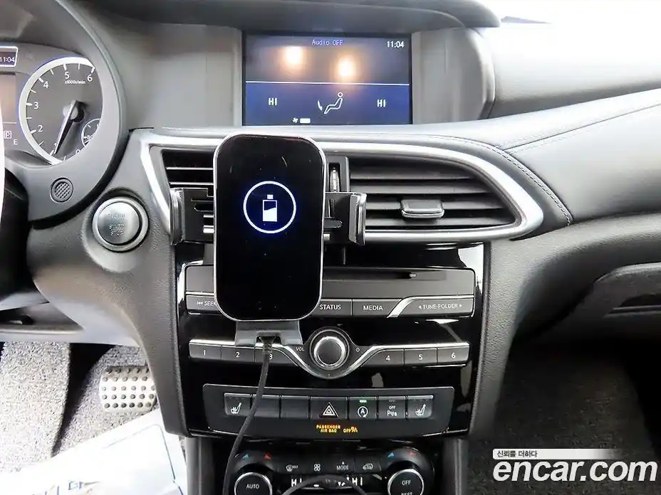 Infiniti Q30 2018 2.0 Автомат в Москве № 433602, фото 13