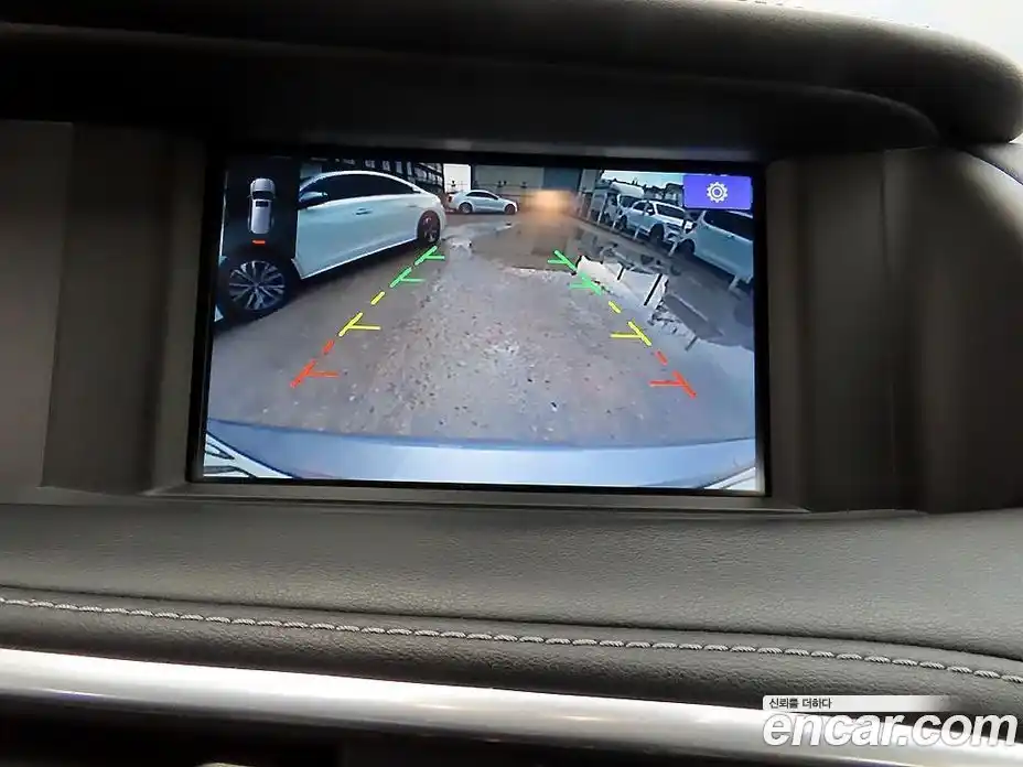 Infiniti Q30 2018 2.0 Автомат в Москве № 433602, фото 14