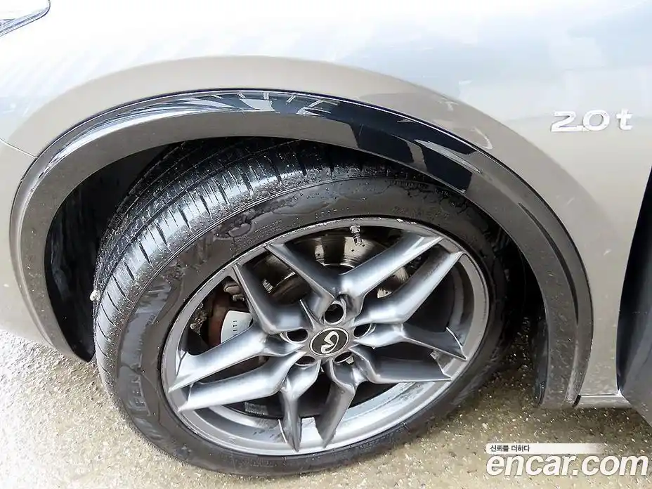 Infiniti Q30 2018 2.0 Автомат в Москве № 433602, фото 20