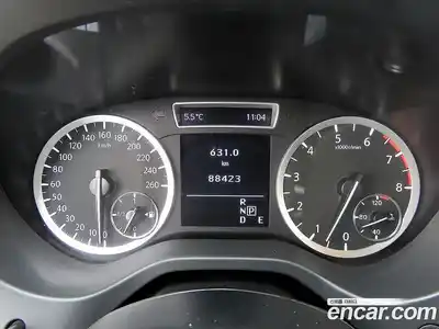 Infiniti Q30 2018 2.0 Автомат в Москве № 433602, миниатюра 9
