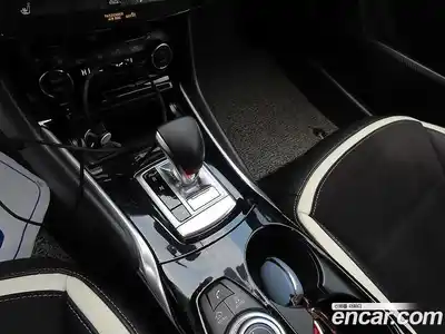 Infiniti Q30 2018 2.0 Автомат в Москве № 433602, миниатюра 10