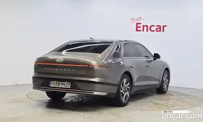Hyundai Grandeur 2023 2.5 Автомат в Москве № 457851, миниатюра 2