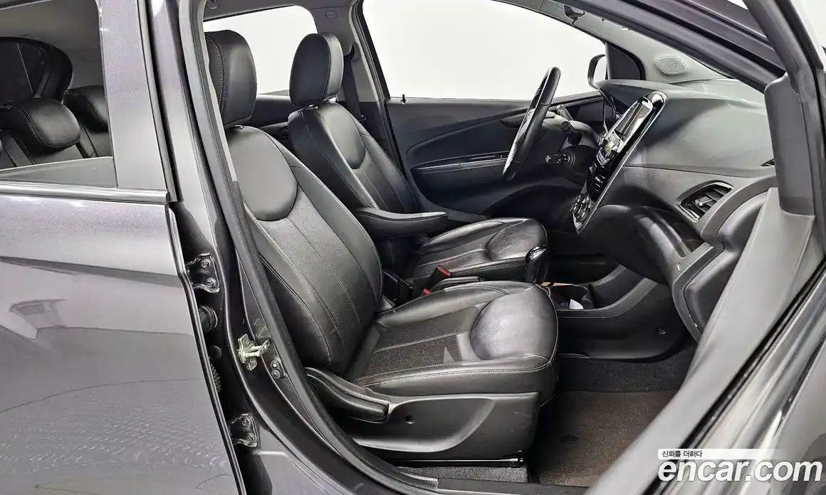 Chevrolet Spark 2016 1.0 Автомат в Москве № 459443, фото 12