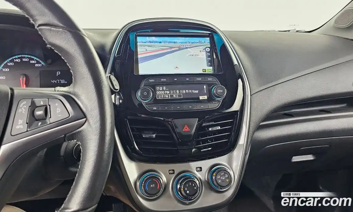 Chevrolet Spark 2016 1.0 Автомат в Москве № 459443, фото 16