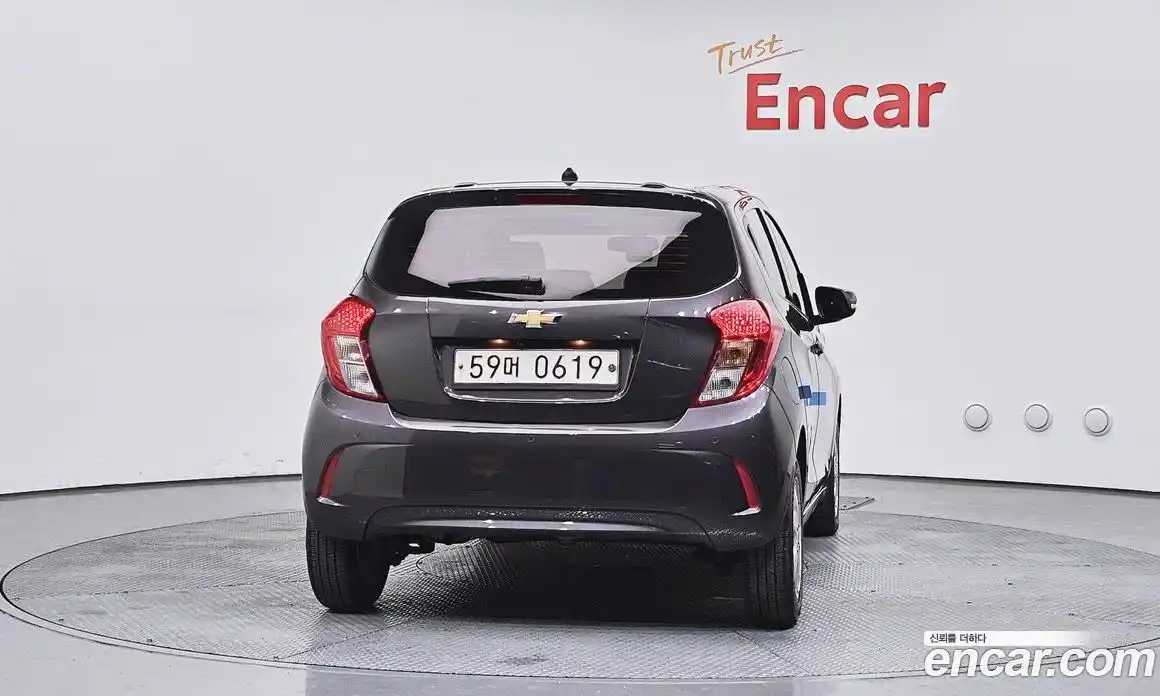 Chevrolet Spark 2016 1.0 Автомат в Москве № 459443, фото 4