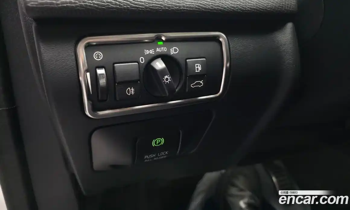 Volvo XC60 2013 3.0 Автомат в Москве № 469969, фото 17