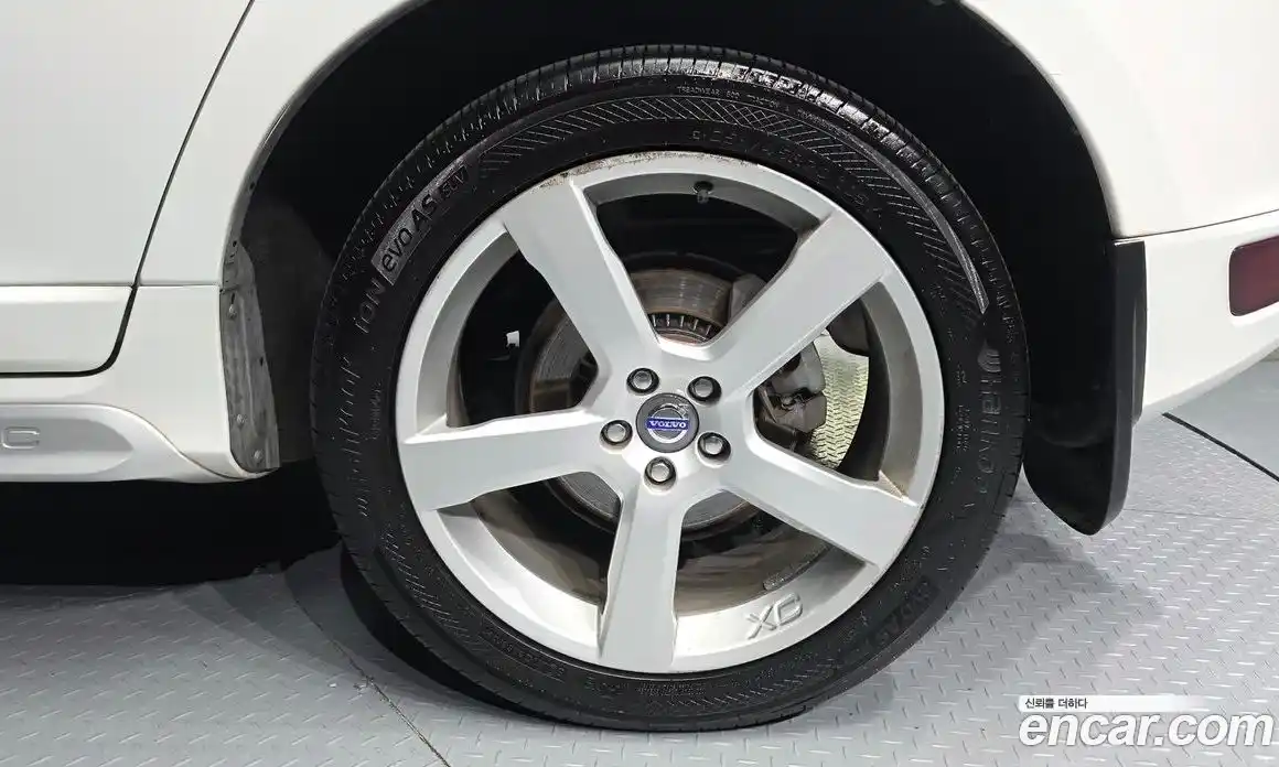 Volvo XC60 2013 3.0 Автомат в Москве № 469969, фото 5