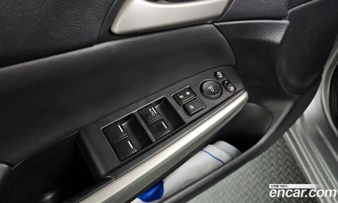 Honda Accord 2012 2.4 Автомат в Москве № 473217, фото 15