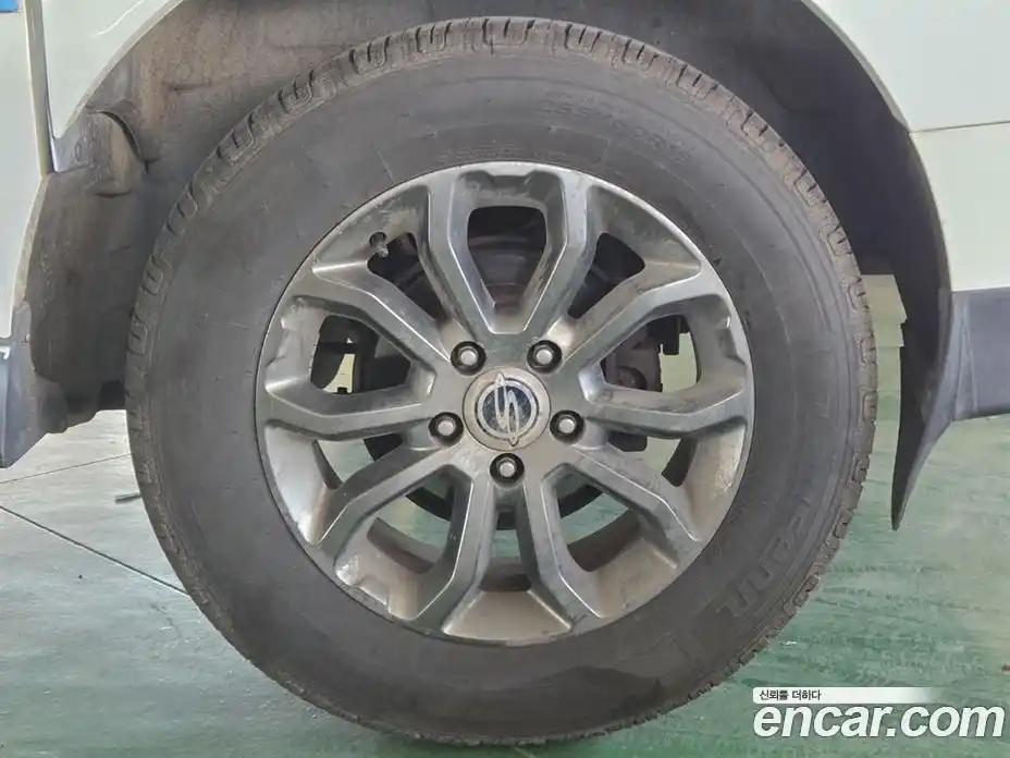 SsangYong Korando 2015 2.0 Автомат в Москве № 491561, фото 20