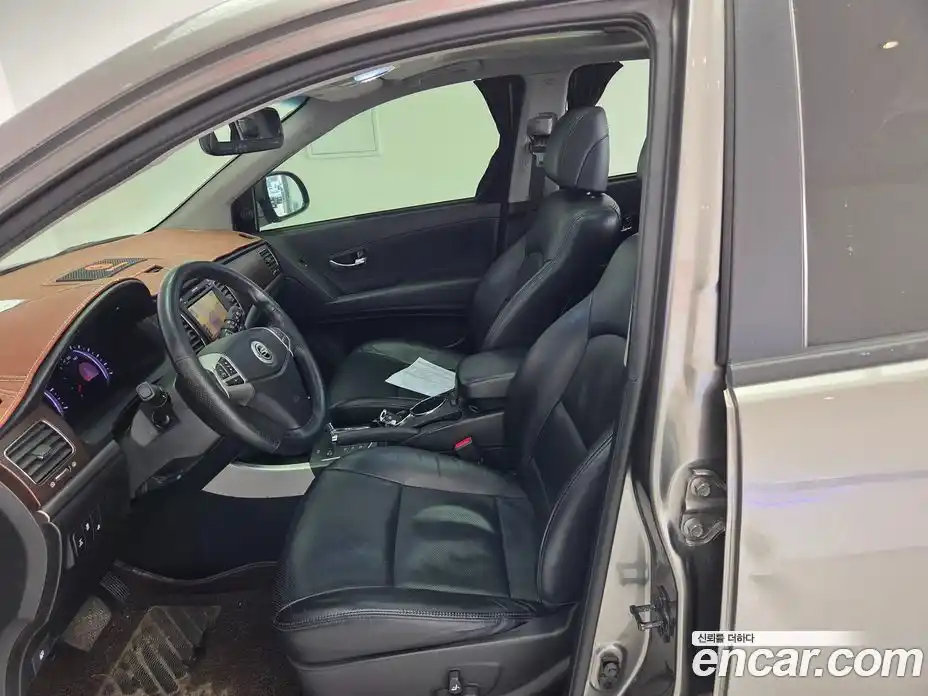 SsangYong Korando 2012 2.0 Автомат в Москве № 491630, фото 11