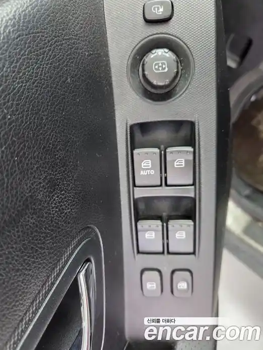 SsangYong Korando 2012 2.0 Автомат в Москве № 491630, фото 12