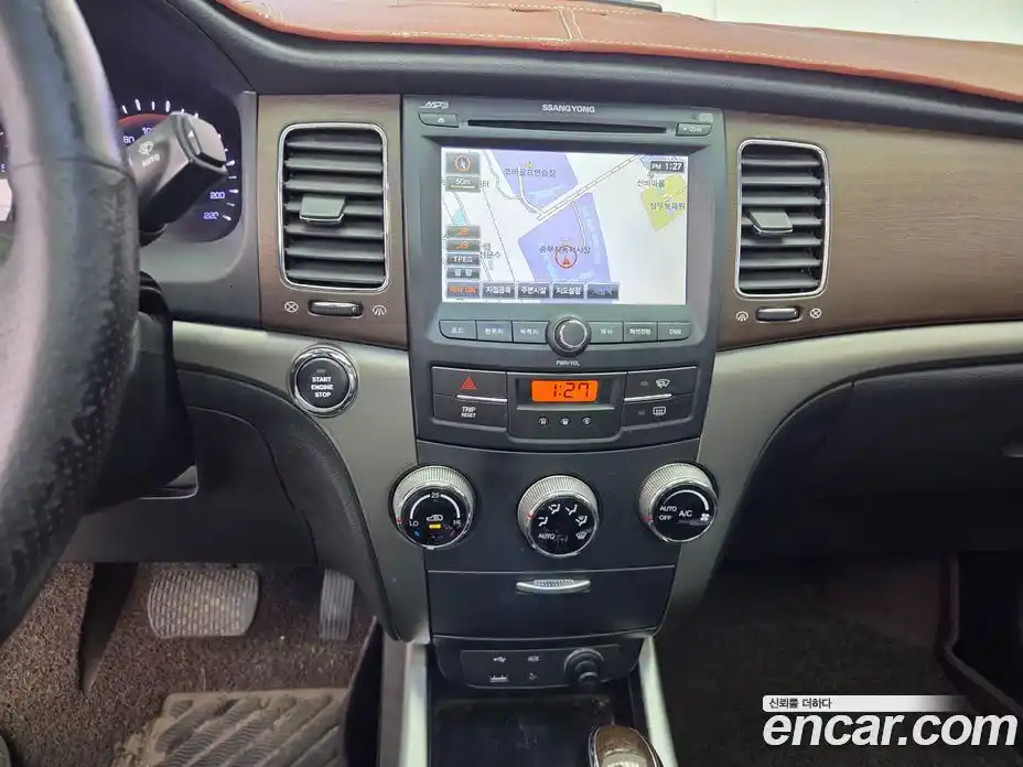 SsangYong Korando 2012 2.0 Автомат в Москве № 491630, фото 15