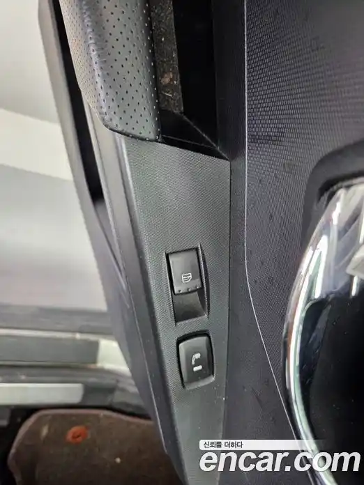 SsangYong Korando 2012 2.0 Автомат в Москве № 491630, фото 9