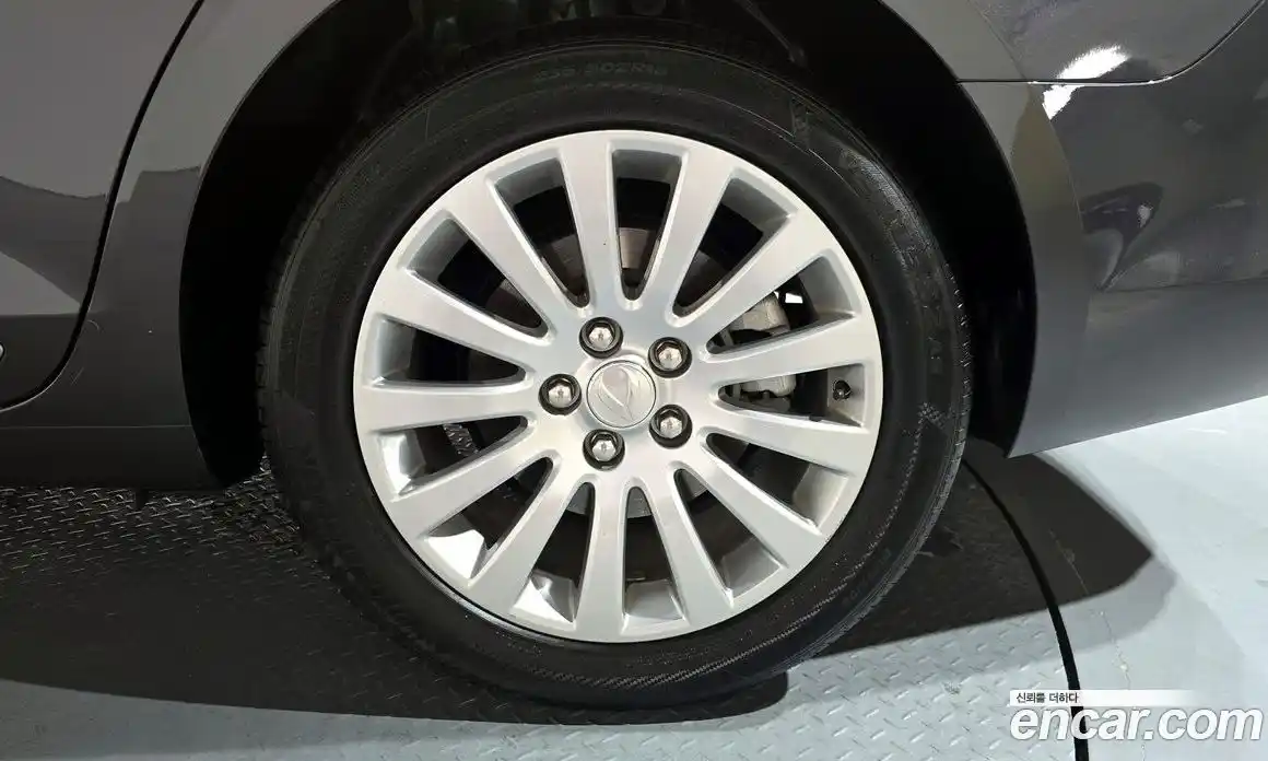 Chevrolet Alpheon 2013 3.0 Автомат в Москве № 492300, фото 4