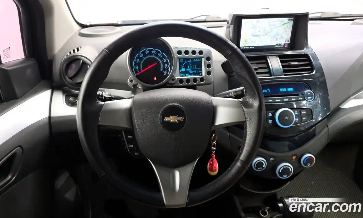 Chevrolet Spark 2012 1.0 Автомат в Москве № 492580, фото 13