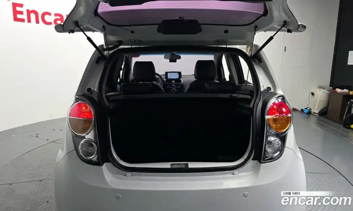 Chevrolet Spark 2012 1.0 Автомат в Москве № 492580, фото 20