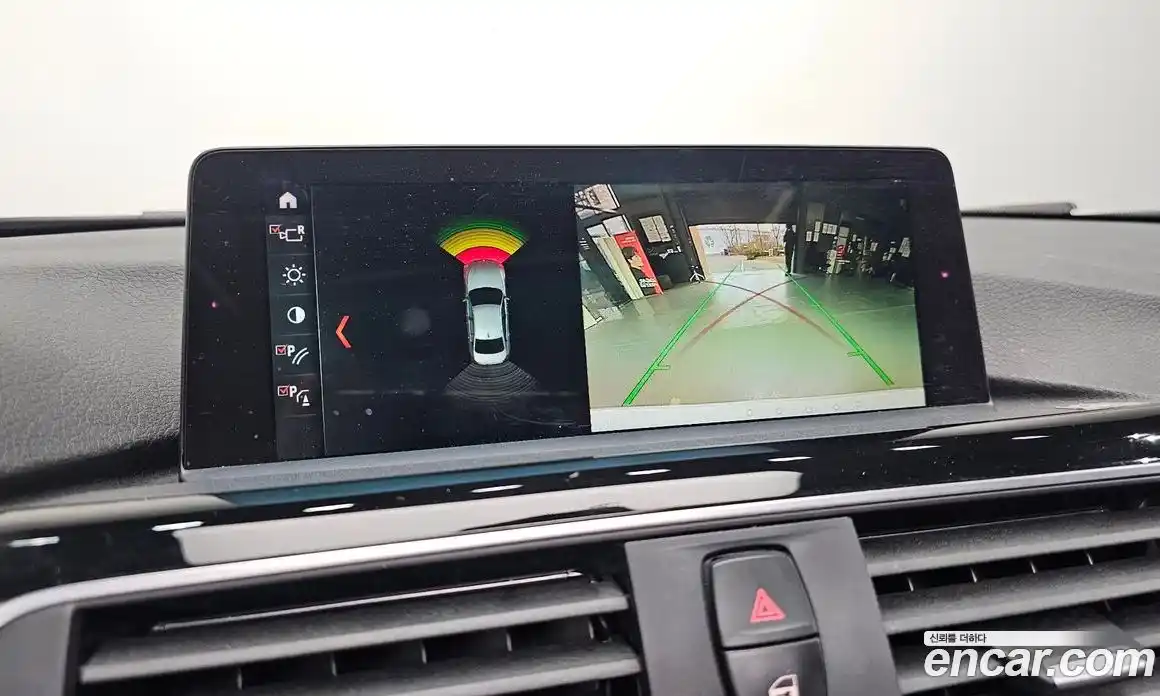 BMW 3-Series 2018 2.0 Автомат в Москве № 492637, фото 15