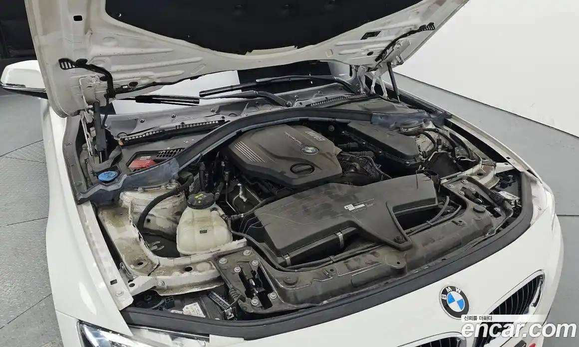 BMW 3-Series 2018 2.0 Автомат в Москве № 492637, фото 6