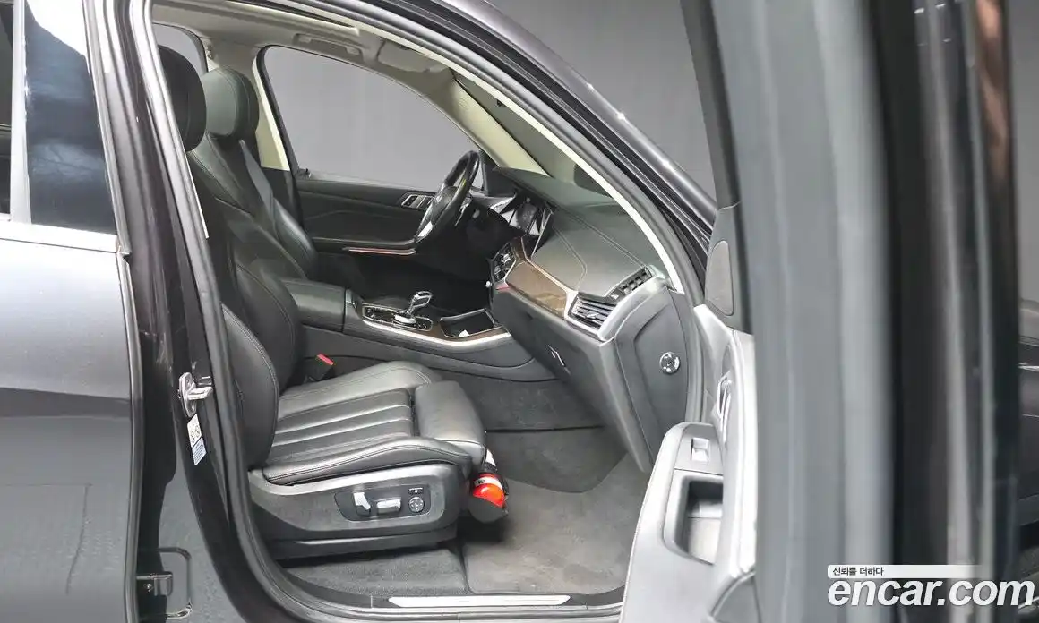 BMW X5 2022 3.0 Автомат в Москве № 493230, фото 11