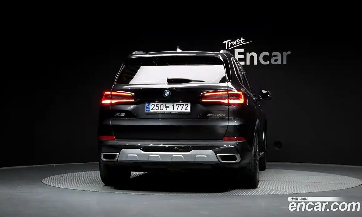 BMW X5 2022 3.0 Автомат в Москве № 493230, фото 4