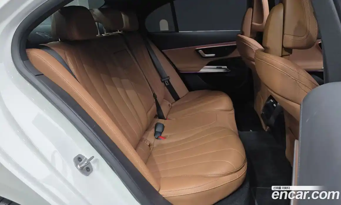 Mercedes-Benz E-Class 2026 2.0 Автомат в Москве № 493717, фото 12