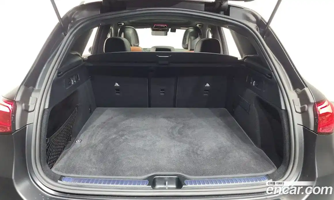 Mercedes-Benz GLC-Class 2024 2.0 Автомат в Москве № 493932, фото 20