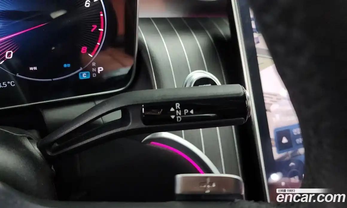 Mercedes-Benz GLC-Class 2024 2.0 Автомат в Москве № 493932, фото 9