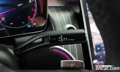 Mercedes-Benz GLC-Class 2024 2.0 Автомат в Москве № 493932, миниатюра 9