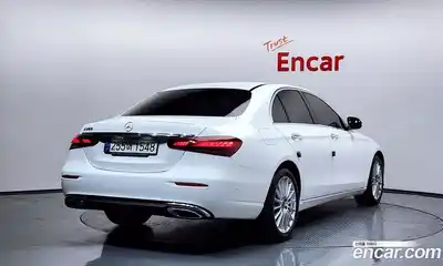 Mercedes-Benz E-Class 2021 2.0 Автомат в Москве № 494014, миниатюра 2