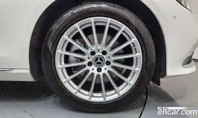 Mercedes-Benz E-Class 2021 2.0 Автомат в Москве № 494014, миниатюра 5