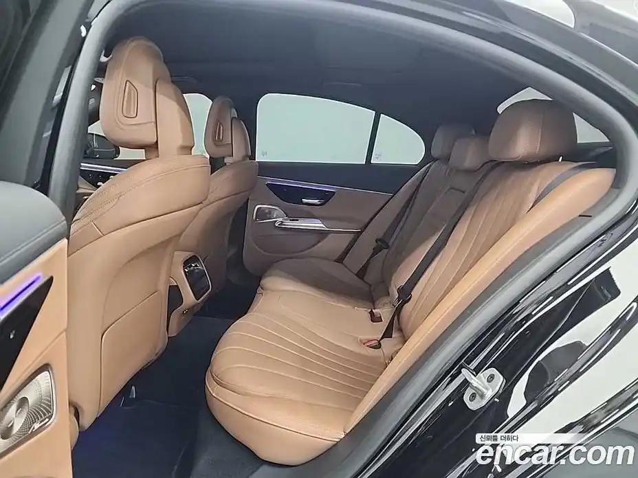 Mercedes-Benz E-Class 2024 2.0 Автомат в Москве № 494095, фото 12