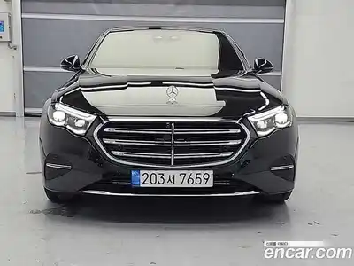 Mercedes-Benz E-Class 2024 2.0 Автомат в Москве № 494095, миниатюра 2