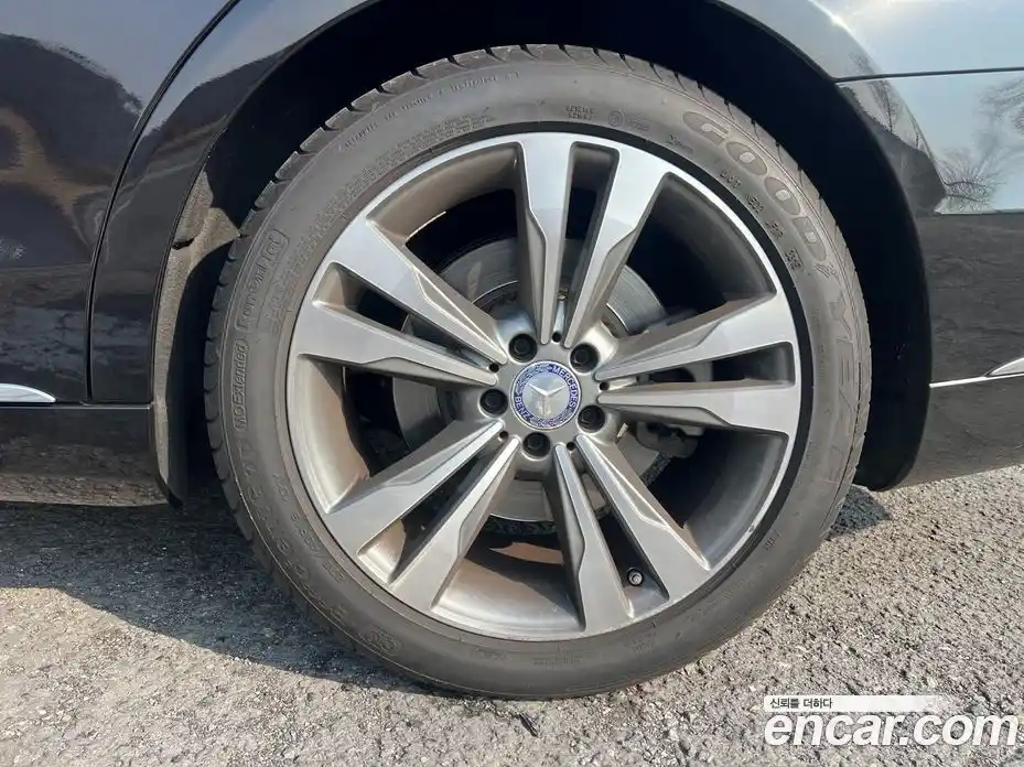 Mercedes-Benz S-Class 2016 4.7 Автомат в Москве № 494379, фото 16