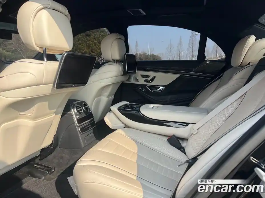 Mercedes-Benz S-Class 2016 4.7 Автомат в Москве № 494379, фото 9