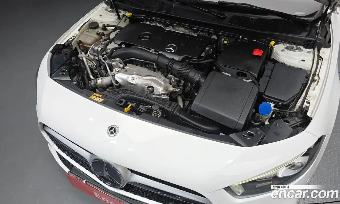 Mercedes-Benz A-Class 2021 2.0 Автомат в Москве № 494872, фото 6