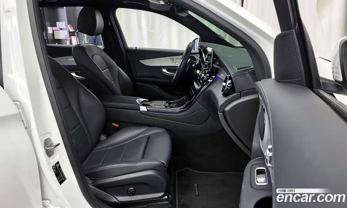 Mercedes-Benz GLC-Class 2021 2.0 Автомат в Москве № 495507, фото 11