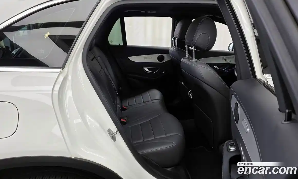 Mercedes-Benz GLC-Class 2021 2.0 Автомат в Москве № 495507, фото 12