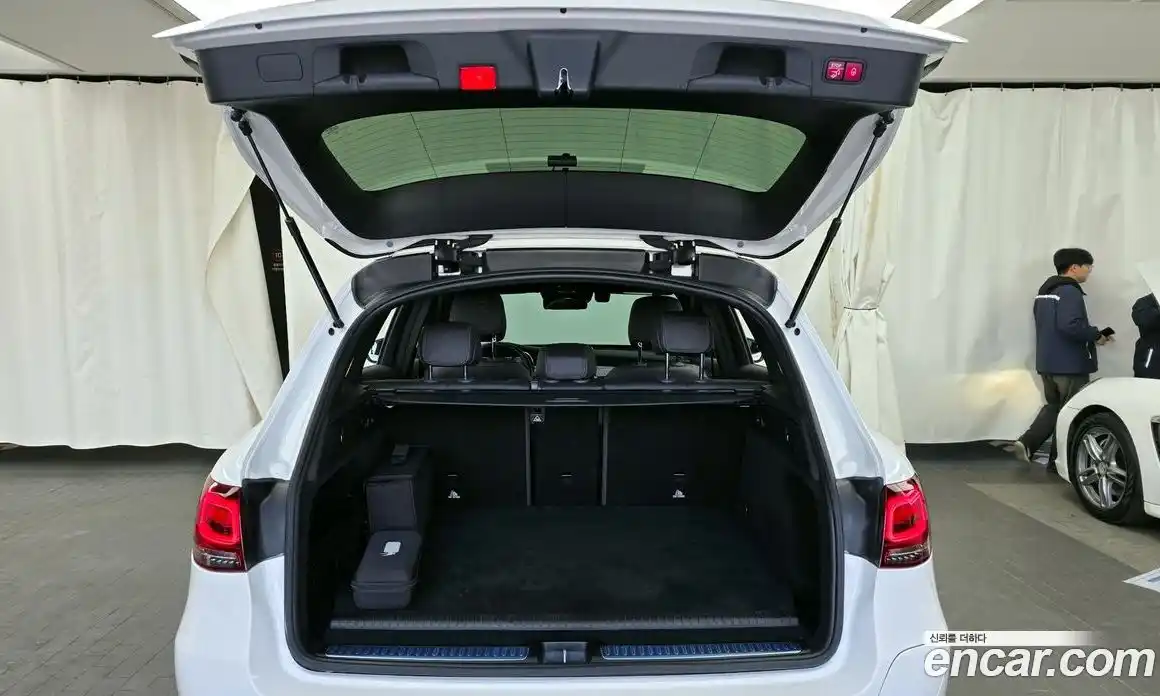 Mercedes-Benz GLC-Class 2021 2.0 Автомат в Москве № 495507, фото 20