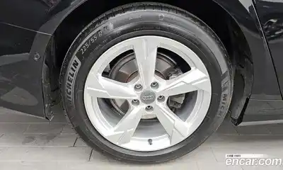 Audi A6 2020 2.0 Автомат в Москве № 496569, миниатюра 5