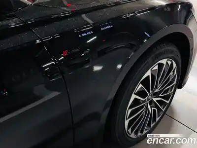 Audi A6 2025 2.0 Автомат в Москве № 497228, миниатюра 4