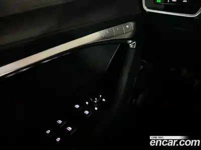 Audi A6 2025 2.0 Автомат в Москве № 497228, миниатюра 8