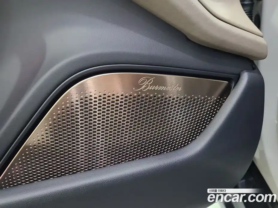 Porsche Taycan 2024 0.1 Автомат в Москве № 498443, фото 20