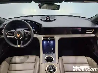 Porsche Taycan 2024 0.1 Автомат в Москве № 498443, миниатюра 7